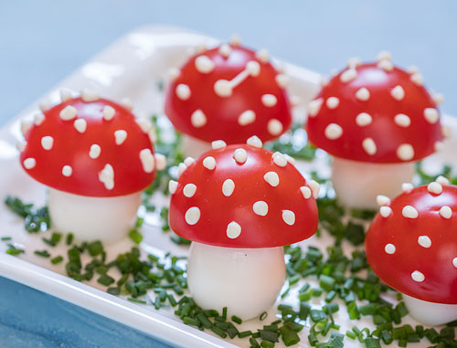 tomato egg mushrooms